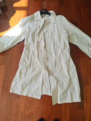 Giacca a vento lunga beige