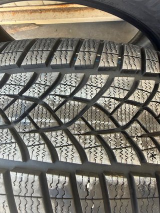 Goodyear UltraGrip Performance SUV