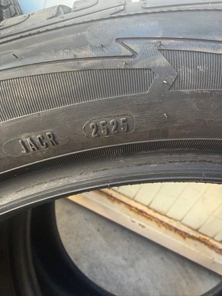 Goodyear UltraGrip Performance SUV