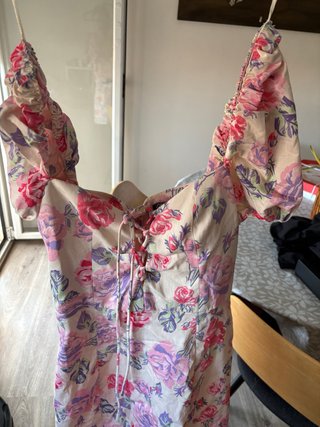 Vestido Zara Floral Talla XS