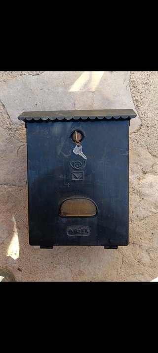 Buzón Metálico Negro ARFE