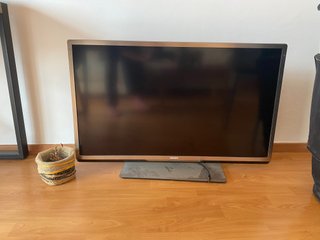 Televisor Philips 40 Full HD Smart TV