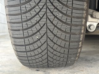 Llantas Originales Volvo 18" + Goodyear Vector 4S