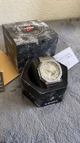 Casio G-Shock GD-2100 Blanco Nuevo Caja