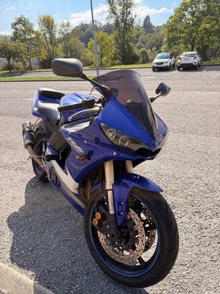 Yamaha R6 2005 Azul
