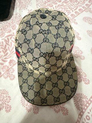 Gorra Gucci Beige GG Monogram