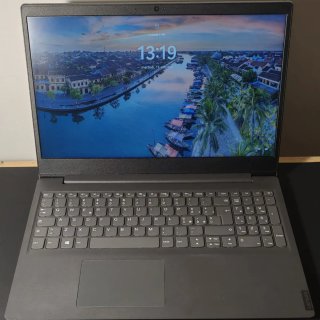 Notebook PC Portatile Lenovo AMD 15” Win 11 Pro
