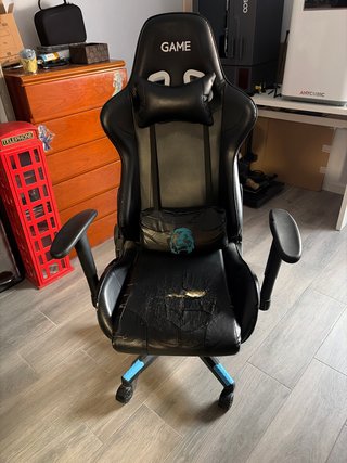 Silla gaming GAME usada