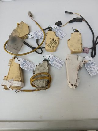 Motores eléctricos puertas clásicos