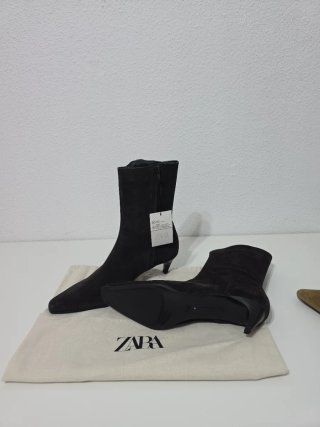 Botines Zara Piel y Cuero Marron Talla 40