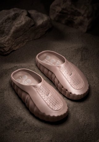 Zapatillas Zuecos Deportivos Nike Mind 001 Mules.