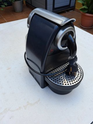 Cafetera Nespresso Krups para piezas