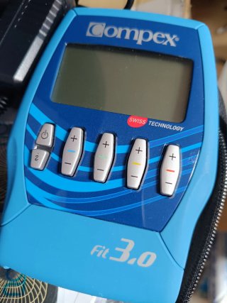 Electroestimulador Compex Fit 3.0