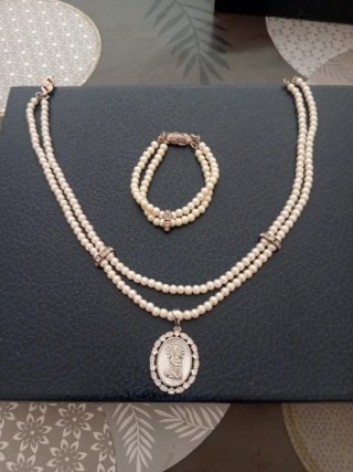 Collar y pulsera fallera niña  medalla virgen