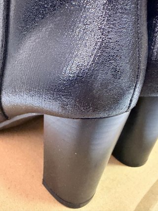 Botines MyBottega negros brillo tacón 39