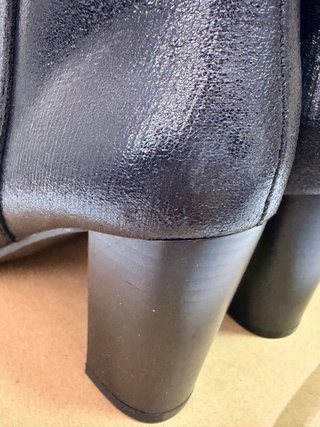 Botines MyBottega negros brillo tacón 39