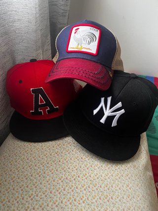 3 Gorras por 25€