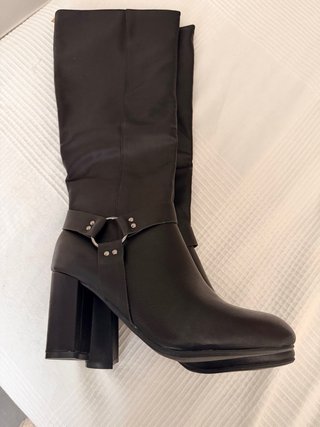 Botas altas biker negras tacón hebillas talla 41