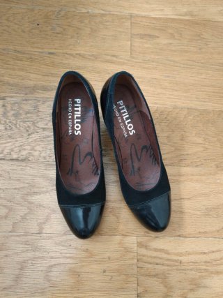 Zapatos de tacón Pitillos negros talla 40