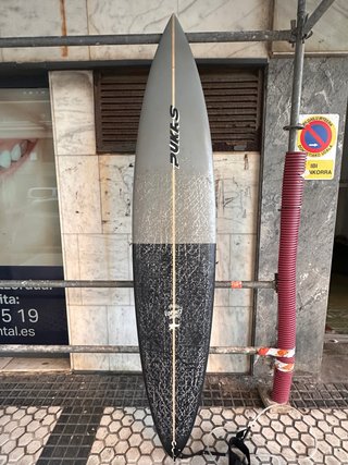 Tabla de surf Pukas Gun o pintxo para olas grandes