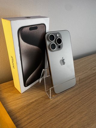 iPhone 15 Pro - Batería 100%