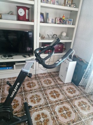 Bicicleta de Spinning Bodytone