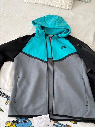 Chándal Nike Tech Gris y Turquesa Nuevo