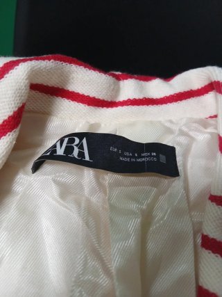 Chaqueta Zara Rayas Roja Blanca Talla s