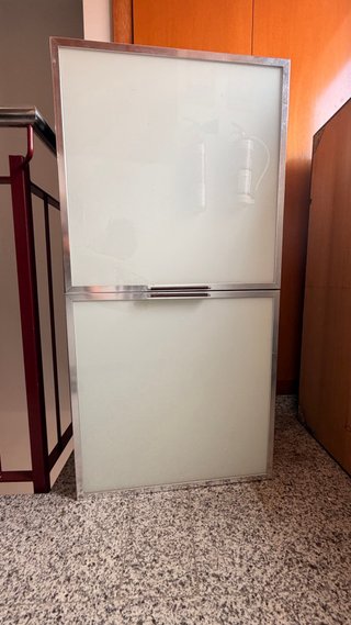 Regalo: Dos modulos de mueble moderno.