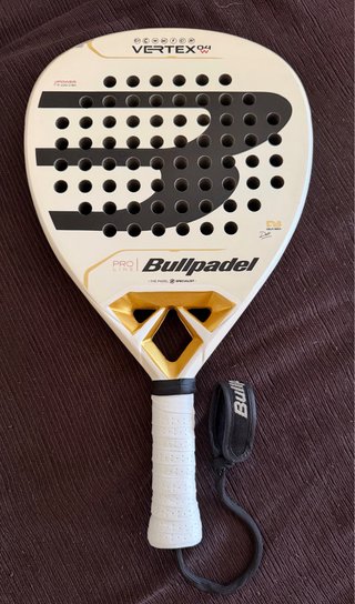 Bullpadel Vertex 04 Woman