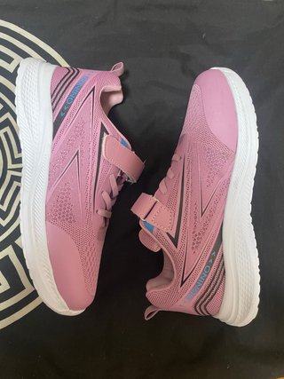 Zapatillas deportivas rosas