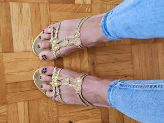Sandalias doradas adornadas talla 38