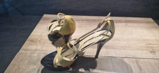 Sandalias Latouche tostadas