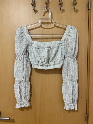 Top corto beige Bershka