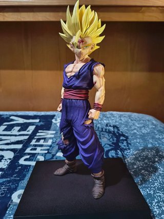 Figura Gohan SSJ2 Dragon Ball Z