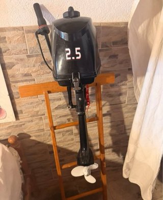 Motor fueraborda Hidea 2.5CV 2T + barca de regalo