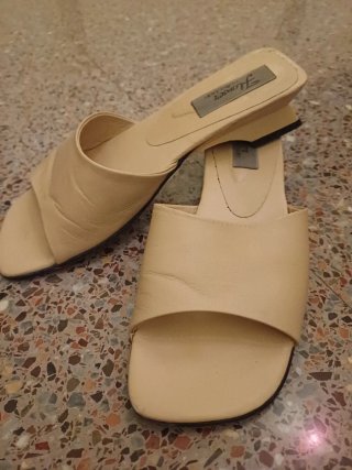 Sandalias tacón beig
