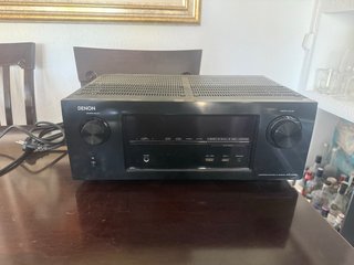Denon AVR X2000 AVERIADO