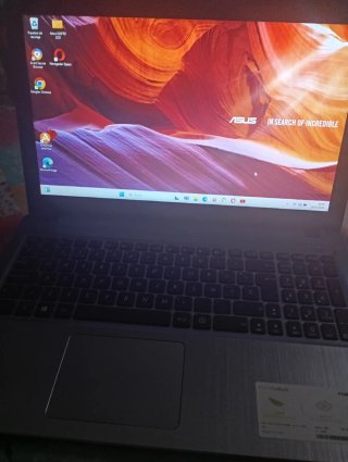Portátil ASUS VivoBook