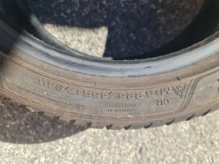 Neumático Goodyear 225/45/17