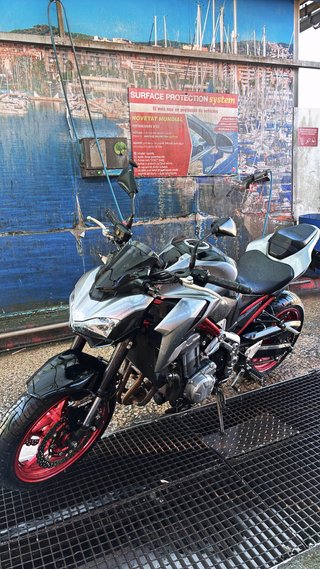 Kawasaki Z900 Naked