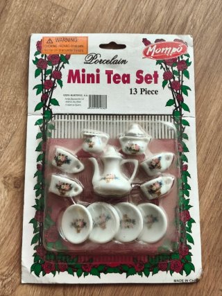 Set da tè in porcellana Miniatura Mompo 13 pz