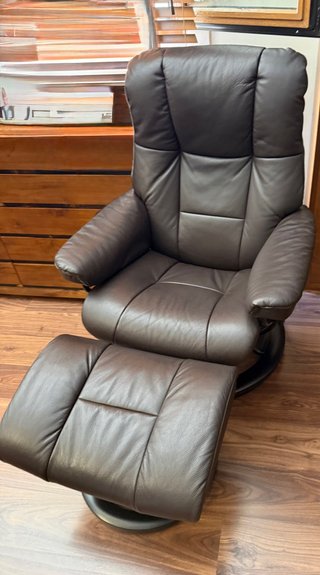 Sillón Stressless con Reposapiés