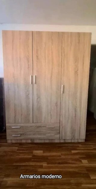 Armadi moderni 2P 3P 4P in legno