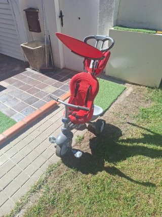 Triciclo Infantil con Capota