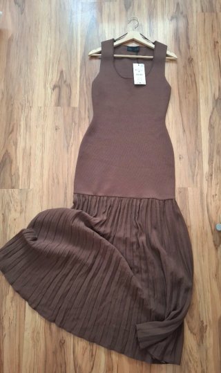 Vestido Marrón Zara