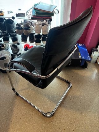 Silla de despacho negra