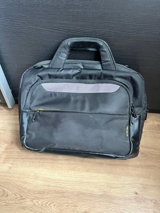 Maletín para portátil ,  Targus.