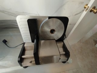 Cortadora de embutidos, queso y pan