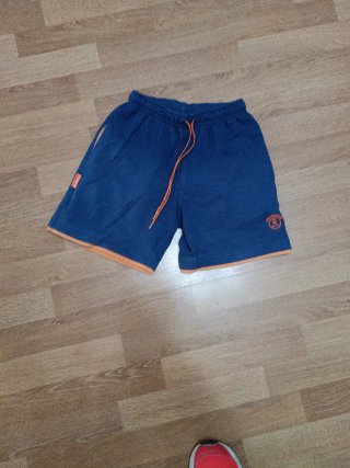 Pantalón corto uniforme Escolapios talla 12